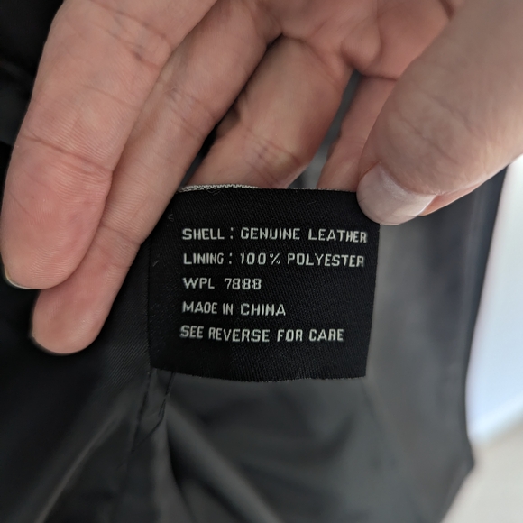 Anne Klein Black Leather Jacket with Classic Design - Picture 9 of 14